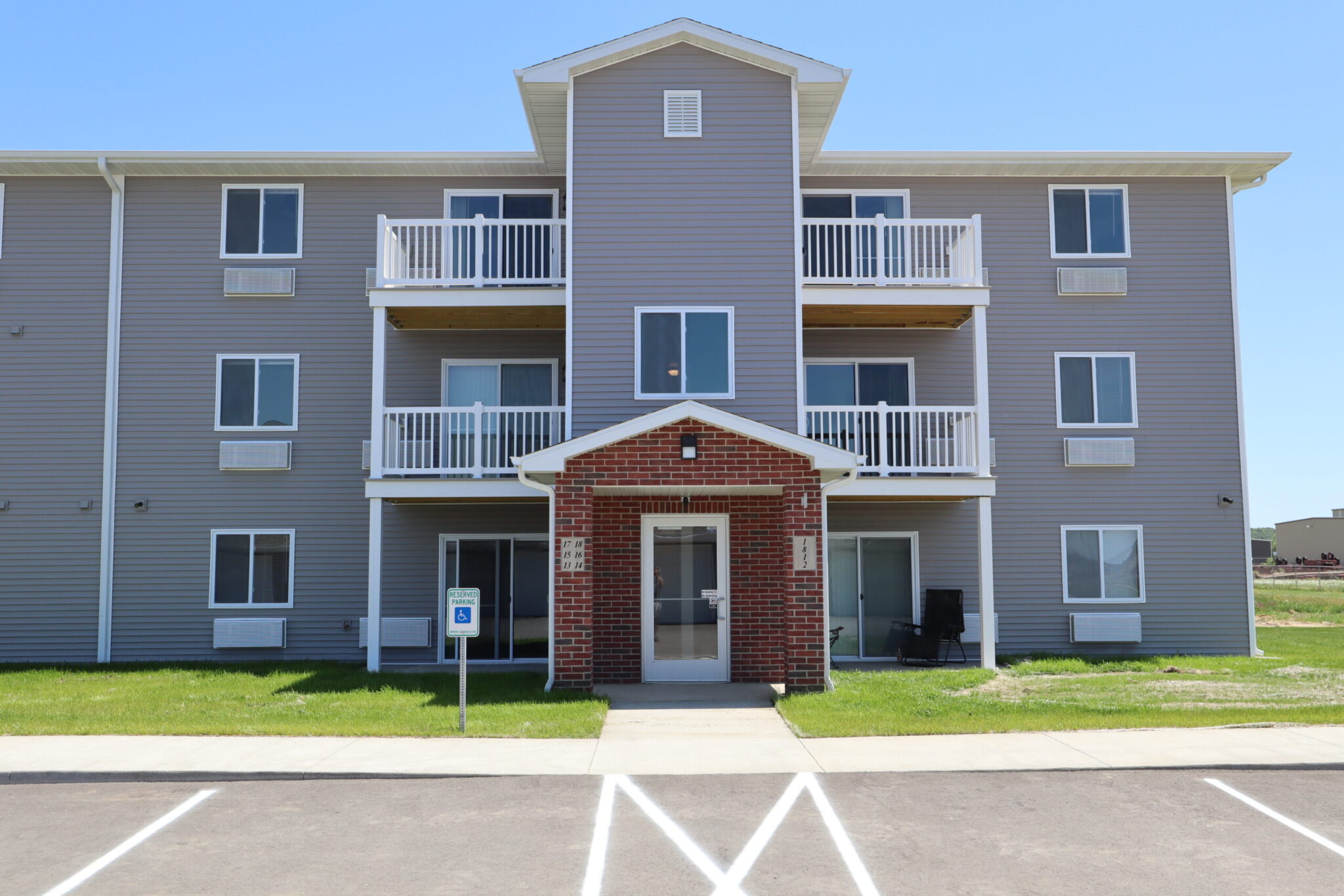 Dreamsville Apartments For Rent Locally owned in Dyersville, IA